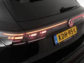 Volkswagen Tiguan 1.5 272pk eHybrid R-Line Edition Black Style Trekhaak 360Camera Keyless Massage Virtual Cockpit Panoramadak Navigatie thumbnail 57