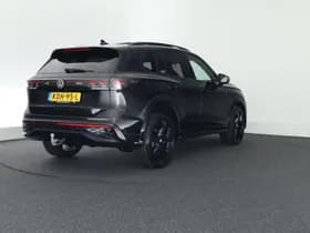 Volkswagen Tiguan 1.5 272pk eHybrid R-Line Edition Black Style Trekhaak 360Camera Keyless Massage Virtual Cockpit Panoramadak Navigatie thumbnail 10