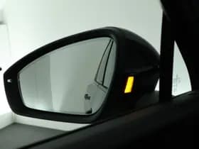 Volkswagen Tiguan 1.5 272pk eHybrid R-Line Edition Black Style Trekhaak 360Camera Keyless Massage Virtual Cockpit Panoramadak Navigatie thumbnail 6