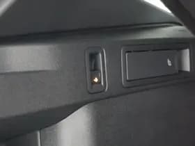 Volkswagen Tiguan 1.5 272pk eHybrid R-Line Edition Black Style Trekhaak 360Camera Keyless Massage Virtual Cockpit Panoramadak Navigatie thumbnail 62