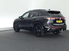 Volkswagen Tiguan 1.5 272pk eHybrid R-Line Edition Black Style Trekhaak 360Camera Keyless Massage Virtual Cockpit Panoramadak Navigatie thumbnail 9