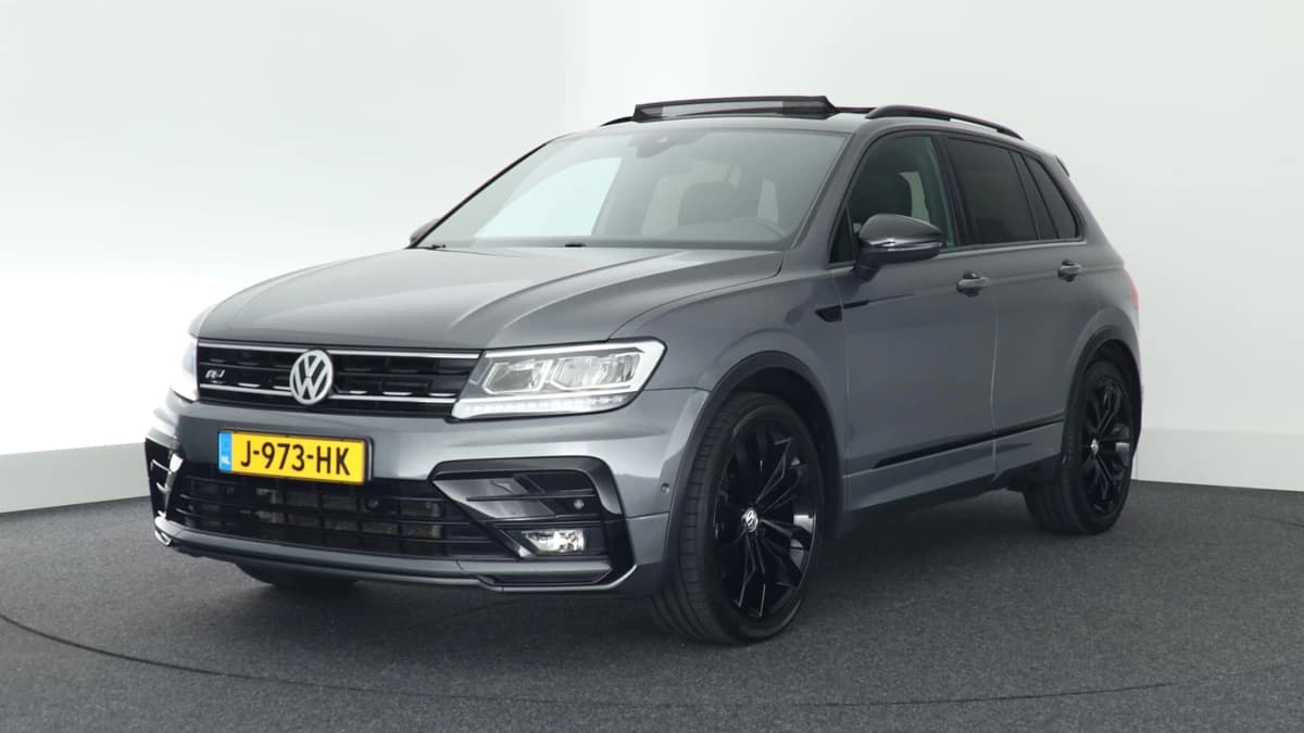 Volkswagen Tiguan 1.5 TSI 150pk DSG ACT 2x R-Line Black Style Trekhaak Camera Keyless Virtual Cockpit Panoramadak Navigatie — foto 1