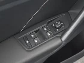 Volkswagen Tiguan 1.5 TSI 150pk DSG ACT 2x R-Line Black Style Trekhaak Camera Keyless Virtual Cockpit Panoramadak Navigatie thumbnail 18