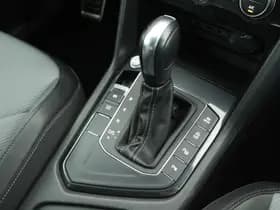 Volkswagen Tiguan 1.5 TSI 150pk DSG ACT 2x R-Line Black Style Trekhaak Camera Keyless Virtual Cockpit Panoramadak Navigatie thumbnail 40