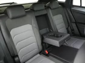 Volkswagen Tiguan 1.5 TSI 150pk DSG ACT 2x R-Line Black Style Trekhaak Camera Keyless Virtual Cockpit Panoramadak Navigatie thumbnail 43