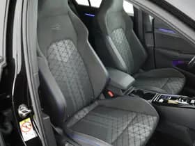 Volkswagen Golf 1.5 eTSI 150pk DSG R-Line Edition Camera Panoramadak Keyless Virtual Cockpit Navigatie thumbnail 2