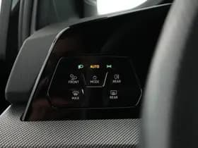 Volkswagen Golf 1.5 eTSI 150pk DSG R-Line Edition Camera Panoramadak Keyless Virtual Cockpit Navigatie thumbnail 16