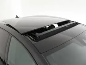 Volkswagen Golf 1.5 eTSI 150pk DSG R-Line Edition Camera Panoramadak Keyless Virtual Cockpit Navigatie thumbnail 5