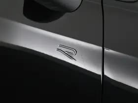 Volkswagen Golf 1.5 eTSI 150pk DSG R-Line Edition Camera Panoramadak Keyless Virtual Cockpit Navigatie thumbnail 41