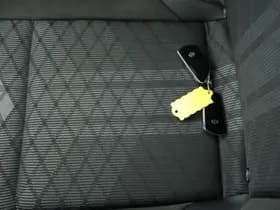 Volkswagen Golf 1.5 eTSI 150pk DSG R-Line Edition Camera Panoramadak Keyless Virtual Cockpit Navigatie thumbnail 44