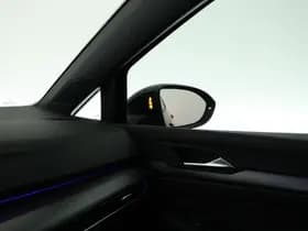 Volkswagen Golf 1.5 eTSI 150pk DSG R-Line Edition Camera Panoramadak Keyless Virtual Cockpit Navigatie thumbnail 6