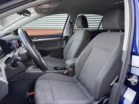 Volkswagen Golf 1.5 TSI Life thumbnail 3