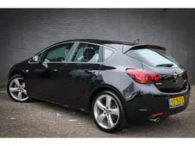 Opel Astra 1.6 Turbo Sport Xenon/Navi/Airco/180 PK thumbnail 3