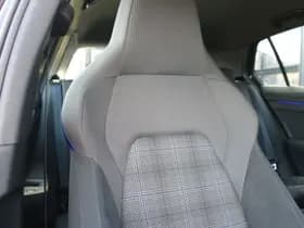 Volkswagen Golf 1.4 eHybrid GTE thumbnail 22