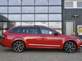 Škoda Octavia Combi 1.5 TSI Greentech Sport Business Automaat thumbnail 4