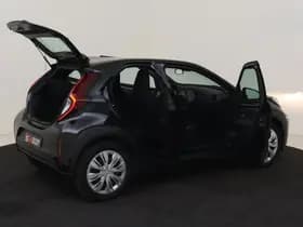 Toyota Aygo X 1.0 VVT-i S-CVT Play thumbnail 13