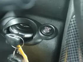 MINI Countryman 1.6 COOPER S 184PK CHAMP ED. thumbnail 24