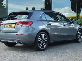 Mercedes-Benz A-Klasse 180 PREMIUM AUT. thumbnail 2