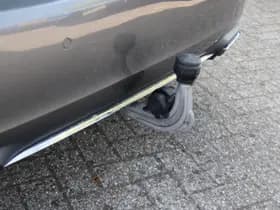 Mercedes-Benz A-Klasse 180 PREMIUM AUT. thumbnail 4