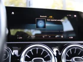 Mercedes-Benz A-Klasse 180 PREMIUM AUT. thumbnail 43