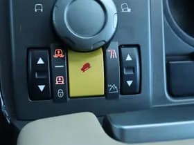 Land Rover Range Rover Sport 4.4 V8 SE AUT. thumbnail 36