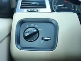 Land Rover Range Rover Sport 4.4 V8 SE AUT. thumbnail 38