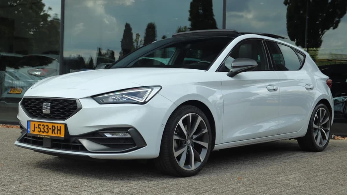 SEAT Leon 1.5 TSI FR LAUNCH EDITION — foto 1