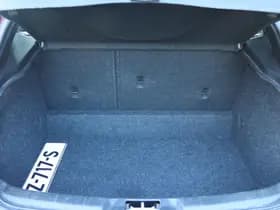 Volvo V40 1.5 T2 NORDIC+ ORIG. NL thumbnail 14