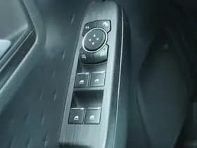 Ford Kuga 2.5 PHEV VIGNALE thumbnail 51