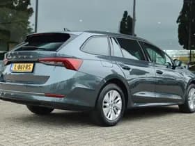 Škoda Octavia COMBI 1.0 TSI BUSINESS EDITION thumbnail 2