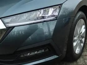 Škoda Octavia COMBI 1.0 TSI BUSINESS EDITION thumbnail 36