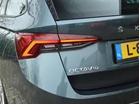 Škoda Octavia COMBI 1.0 TSI BUSINESS EDITION thumbnail 37