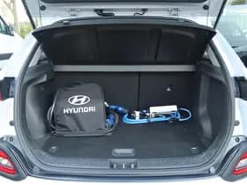 Hyundai KONA EV 64 KWH 3 FASE thumbnail 15