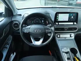 Hyundai KONA EV 64 KWH 3 FASE thumbnail 17