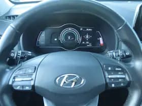 Hyundai KONA EV 64 KWH 3 FASE thumbnail 19