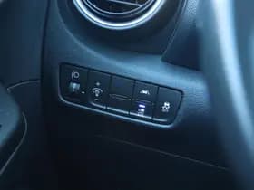 Hyundai KONA EV 64 KWH 3 FASE thumbnail 23