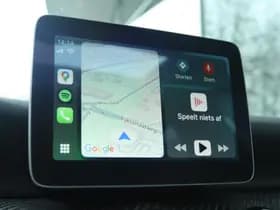 Mercedes-Benz A-Klasse AMG 45 4MATIC 381PK thumbnail 4