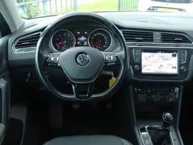 Volkswagen Tiguan 1.4 TSI CONNECTED SERIES thumbnail 17