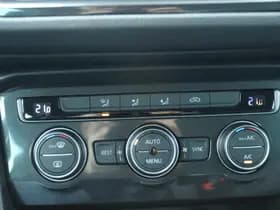 Volkswagen Tiguan 1.4 TSI CONNECTED SERIES thumbnail 29