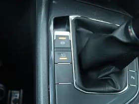 Volkswagen Tiguan 1.4 TSI CONNECTED SERIES thumbnail 32