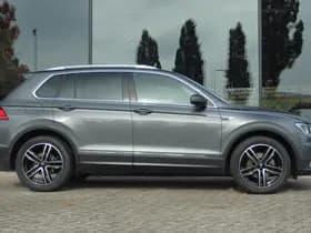 Volkswagen Tiguan 1.4 TSI CONNECTED SERIES thumbnail 6