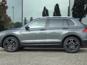 Volkswagen Tiguan 1.4 TSI CONNECTED SERIES thumbnail 9