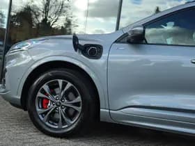 Ford Kuga 2.5 PHEV ST-LINE X thumbnail 14