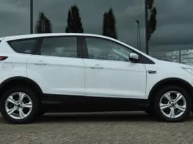 Ford Kuga 1.5 TITANIUM thumbnail 8