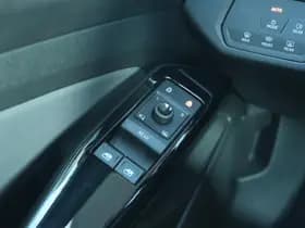 Volkswagen ID.4 LIFE 77 kWh thumbnail 31