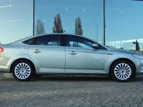 Ford Mondeo 2.3-16V TITANIUM thumbnail 9