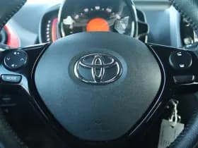 Toyota Aygo 1.0 VVT-i X-JOY AUT. CABRIO thumbnail 18