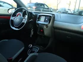 Toyota Aygo 1.0 VVT-i X-JOY AUT. CABRIO thumbnail 7