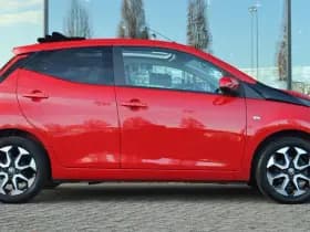 Toyota Aygo 1.0 VVT-i X-JOY AUT. CABRIO thumbnail 9
