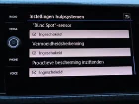 Volkswagen T-Cross 1.0 TSI STYLE thumbnail 30